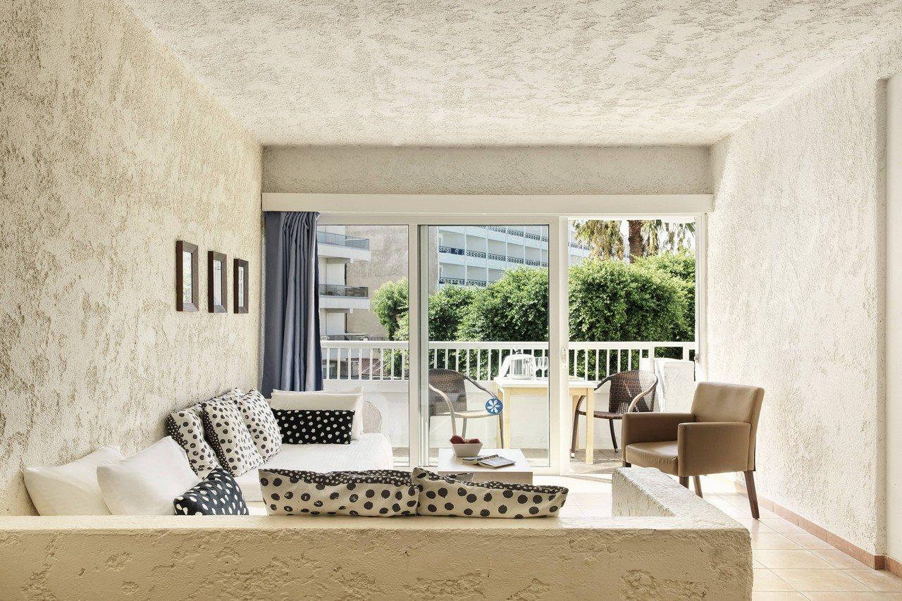 The Apartments By Esperia Rhodes City ภายนอก รูปภาพ