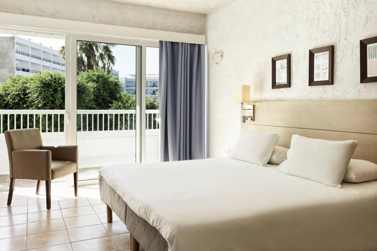 The Apartments By Esperia Rhodes City ภายนอก รูปภาพ