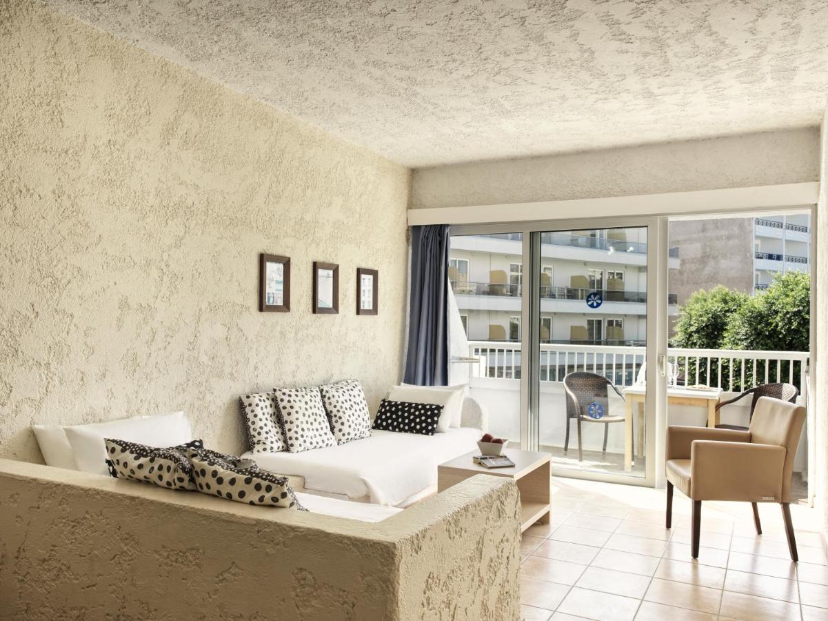 The Apartments By Esperia Rhodes City ภายนอก รูปภาพ